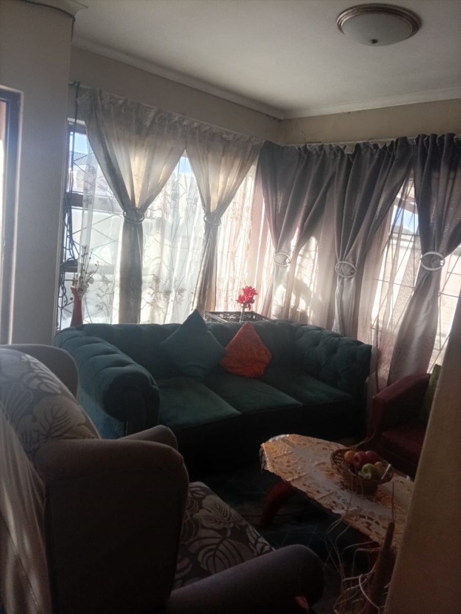 2 Bedroom Property for Sale in Beverly Park Western Cape